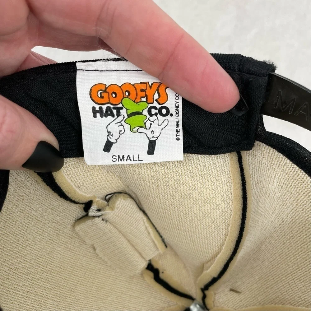 DISNEY Goofys Hat Co. Vintage Snap Back Black Hat with Mickey Mouse Ears Small - Picture 6 of 8